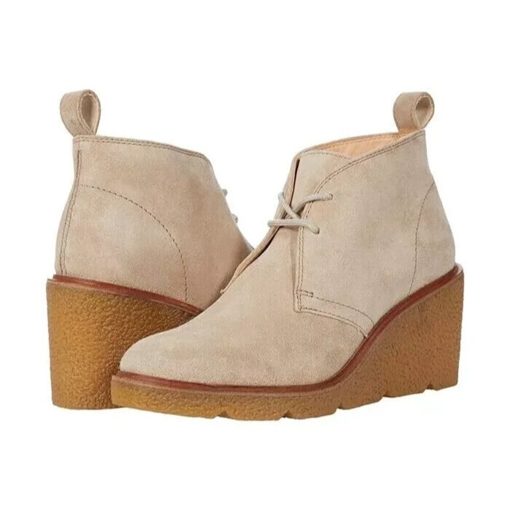 Clarks Clarkford DBT Women's 6 M Sand Suede Wedge Heels Closed Toe NEW Lace Up